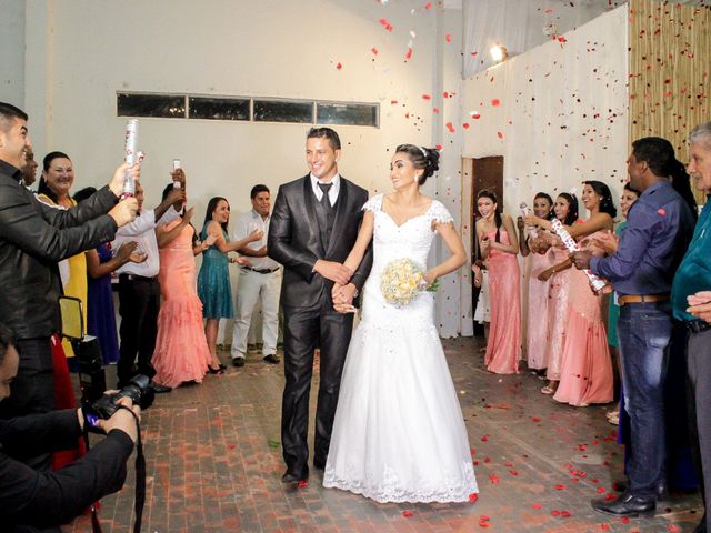 O casamento de Marcos e Cidênia em Cacoal, Rondônia 120