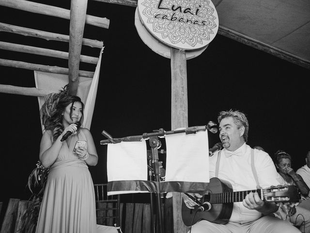 O casamento de Dede e Tita em Maresias, São Paulo Estado 14