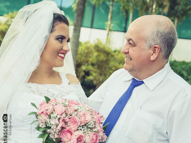 O casamento de Per  e Marília em Uberlândia, Minas Gerais 5