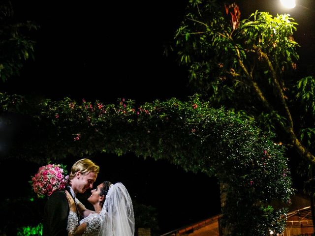 O casamento de Per  e Marília em Uberlândia, Minas Gerais 12