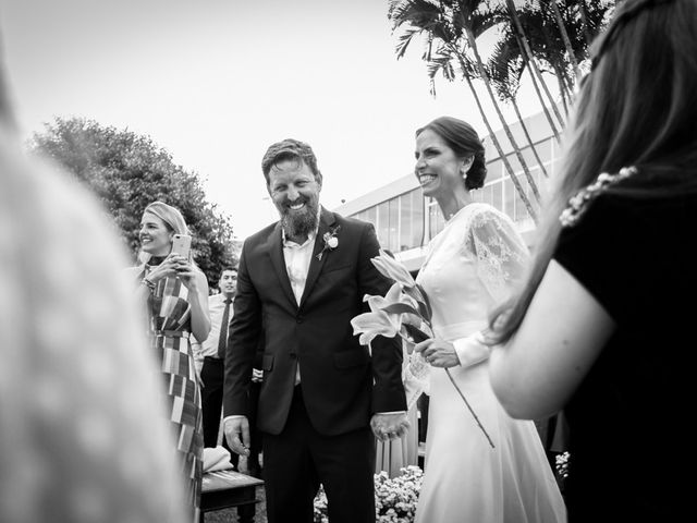 O casamento de Adilson e Cris em Florianópolis, Santa Catarina 25