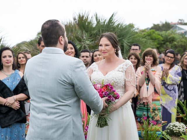 O casamento de João e Cristiane em Imbituba, Santa Catarina 31