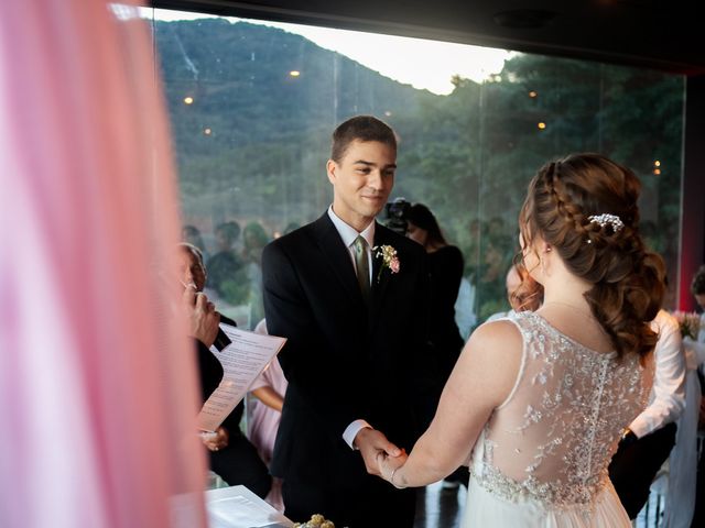 O casamento de Andre e Brenda em Itapema, Santa Catarina 51