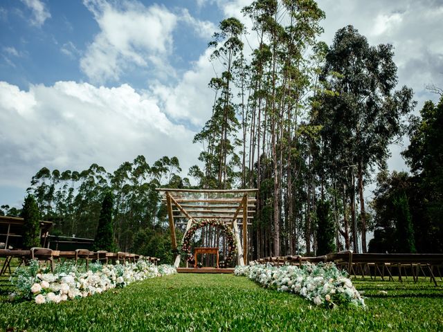 O casamento de Alex e Julia em Curitiba, Paraná 80