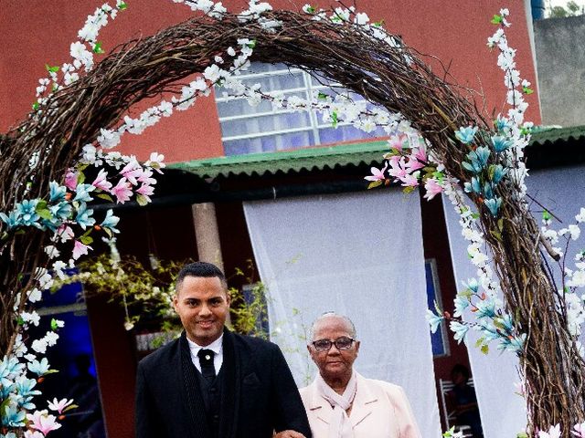 O casamento de Marcos Vinicius  e Bruna em Embu, São Paulo 21