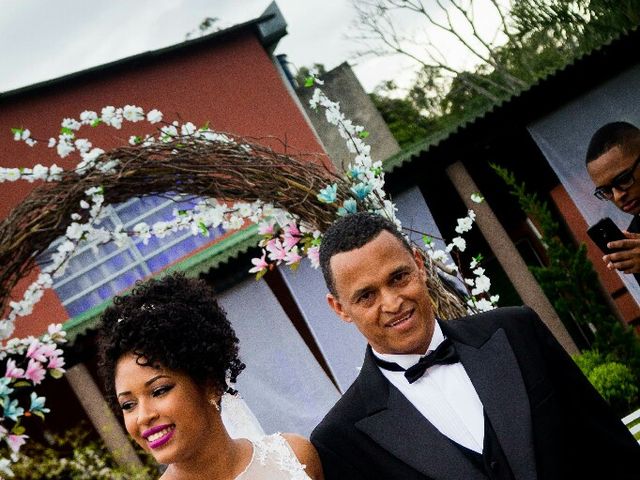 O casamento de Marcos Vinicius  e Bruna em Embu, São Paulo 26
