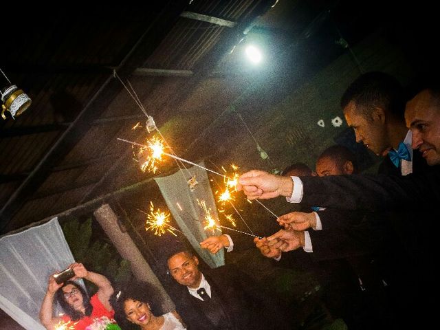 O casamento de Marcos Vinicius  e Bruna em Embu, São Paulo 92