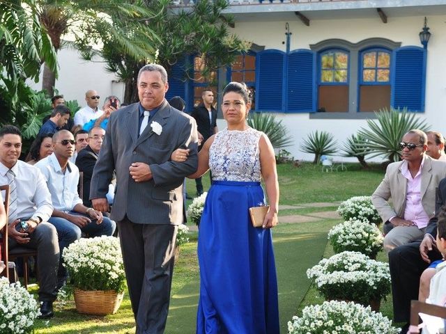 O casamento de Júnior e Franciele em Belo Horizonte, Minas Gerais 18