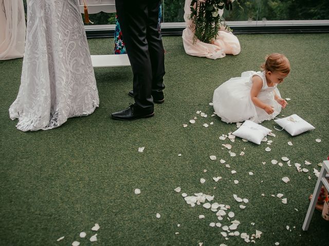 O casamento de Anegelo e Leticia em Florianópolis, Santa Catarina 24