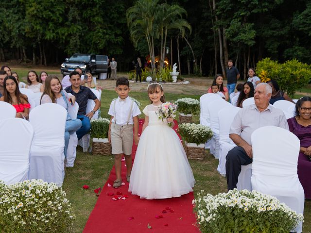 O casamento de Jonattas e Jordhanya em São Roque do Canaã, Espírito Santo 33