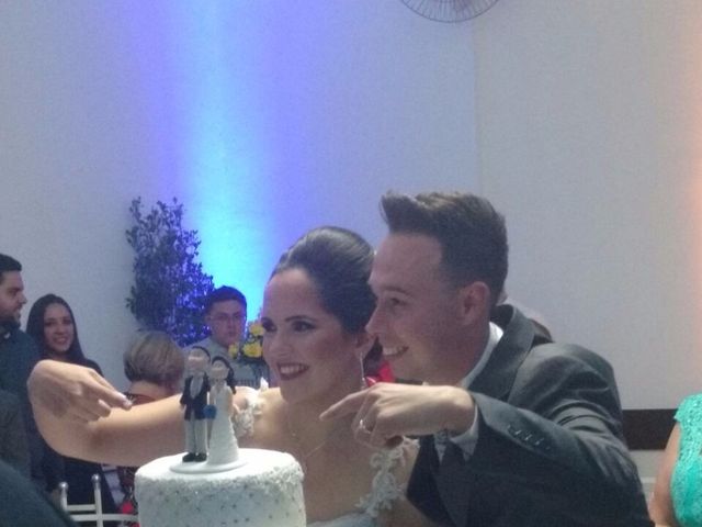 O casamento de Cássio e Simone  em Curitiba, Paraná 16