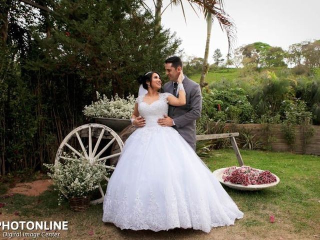 O casamento de Denis e Marisa em Cotia, São Paulo Estado 37