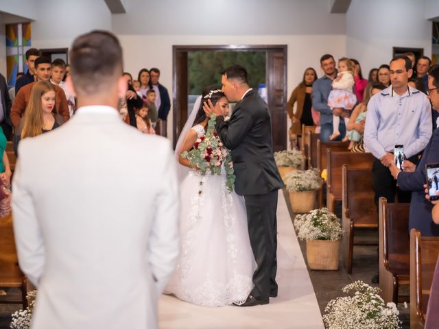 O casamento de Bruno e Larissa em São Bento do Sul, Santa Catarina 9