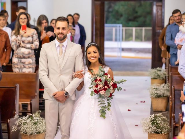 O casamento de Bruno e Larissa em São Bento do Sul, Santa Catarina 10