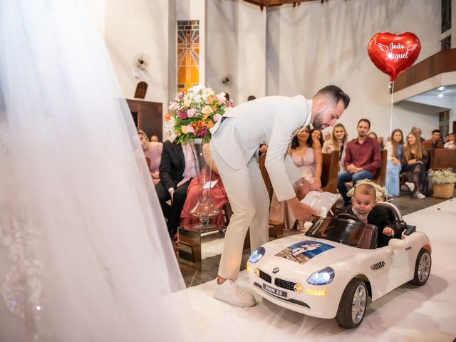 O casamento de Bruno e Larissa em São Bento do Sul, Santa Catarina 13