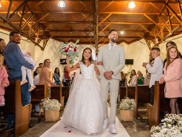 O casamento de Bruno e Larissa em São Bento do Sul, Santa Catarina 20