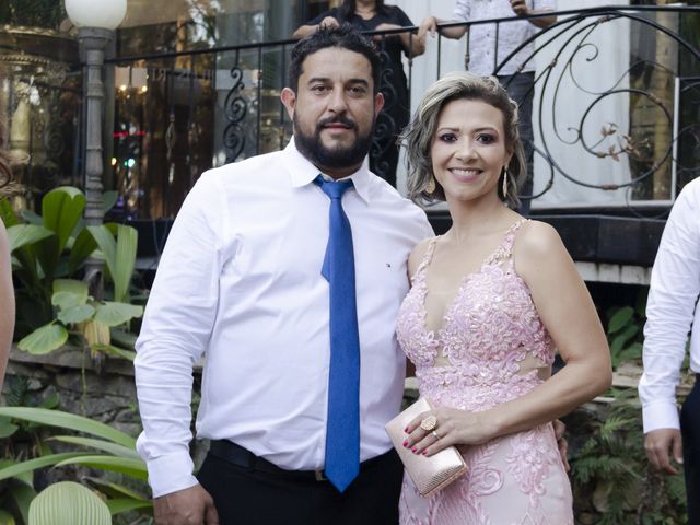 O casamento de Natália e Thales em Belo Horizonte, Minas Gerais 44