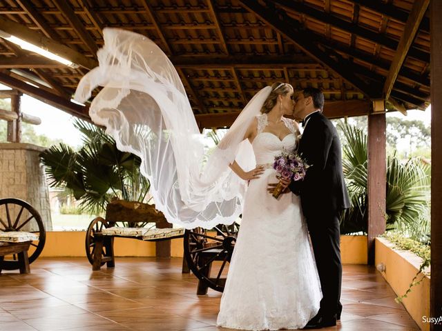 O casamento de Ilmar e Tatiane  em São José dos Pinhais, Paraná 12