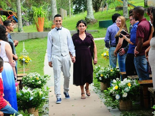 O casamento de Paulo Henrique e Dianne em Suzano, São Paulo 13