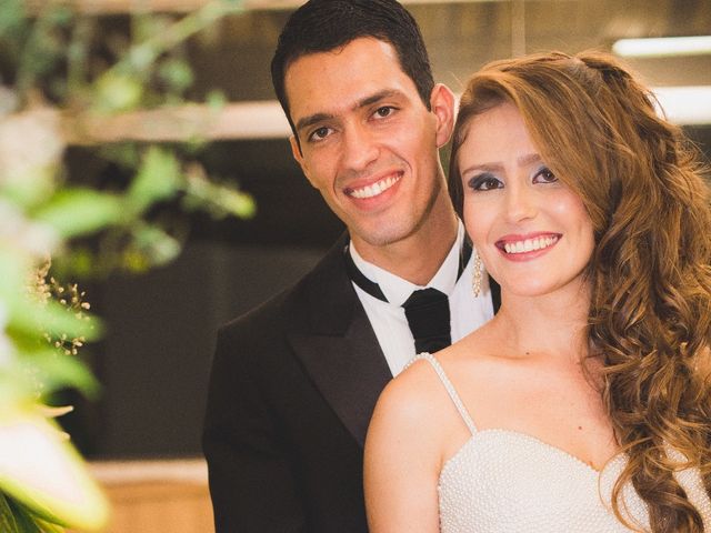 O casamento de Guilherme e Marina em Uberlândia, Minas Gerais 40