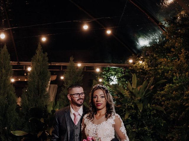 O casamento de Alessandro  e Karine  em Porto Alegre, Rio Grande do Sul 3