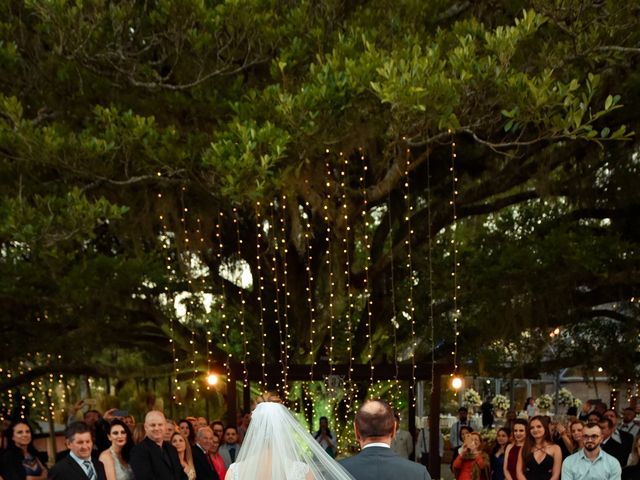 O casamento de Marcos e Bruna em Porto Alegre, Rio Grande do Sul 37