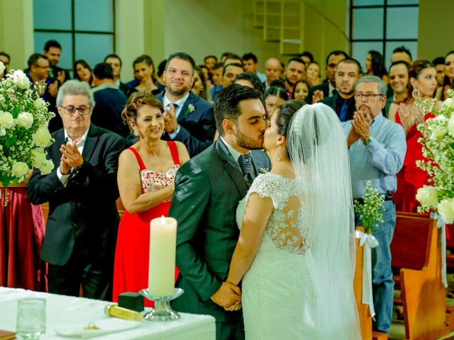 O casamento de Lucas e Thuany em Ubiratã, Paraná 32
