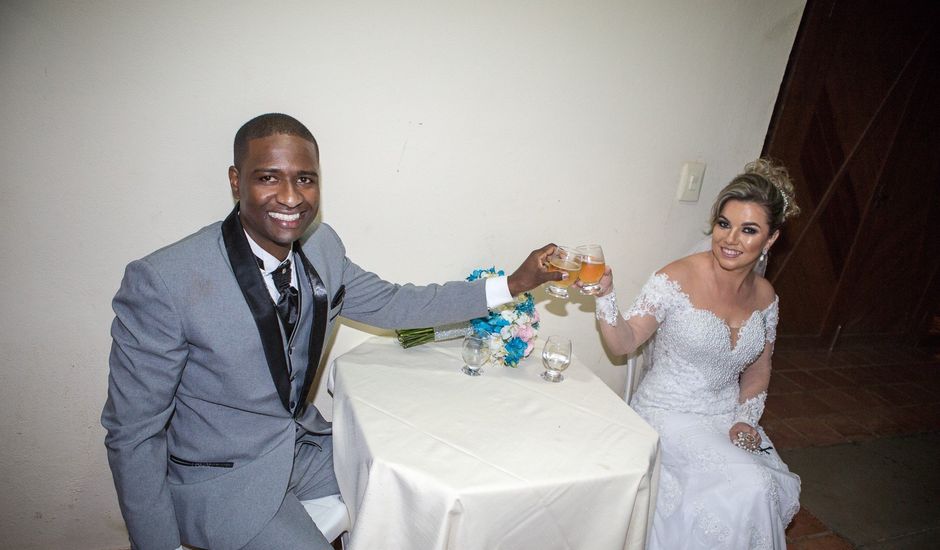 O casamento de Fabiano e Jennifer em Jaboticatubas, Minas Gerais