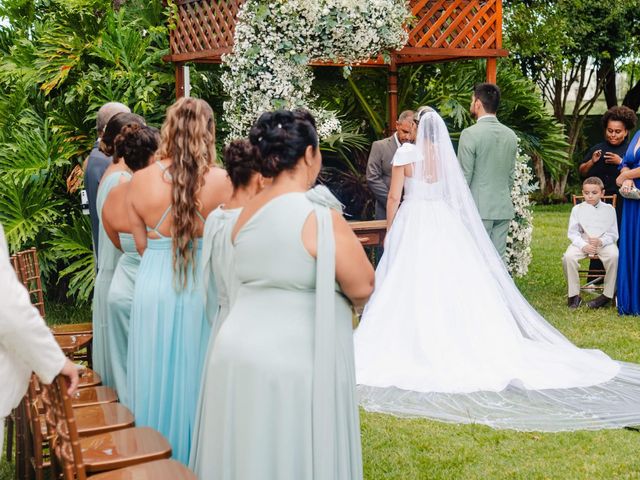 O casamento de Thiago e Priscila em São Gonçalo, Rio de Janeiro 10