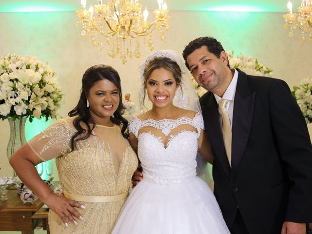 O casamento de Weslley e Ariane em Carapicuíba, São Paulo Estado 100