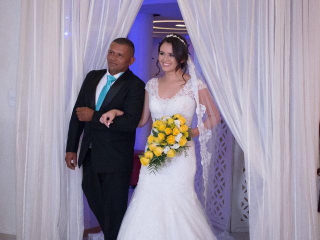 O casamento de Michael e Letícia em Carapicuíba, São Paulo Estado 35
