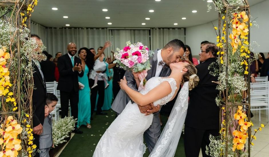 O casamento de Gilvane e Mikaelle em Diadema, São Paulo