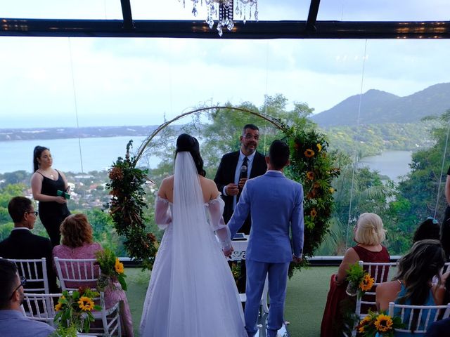 O casamento de Tiago e Letícia em Florianópolis, Santa Catarina 13
