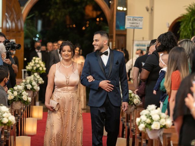 O casamento de Lucas e Thais em Guarulhos, São Paulo 42