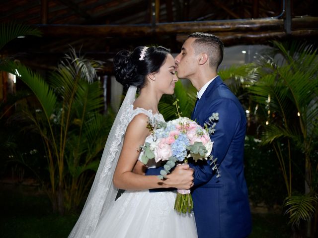 O casamento de Lucas e Raphaela em São José dos Campos, São Paulo Estado 22