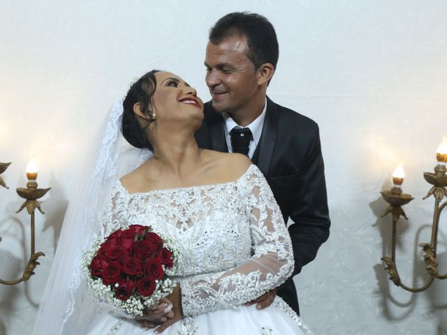 O casamento de Ezio  e Ivanete em Minaçu, Goiás 7