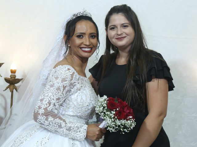 O casamento de Ezio  e Ivanete em Minaçu, Goiás 8