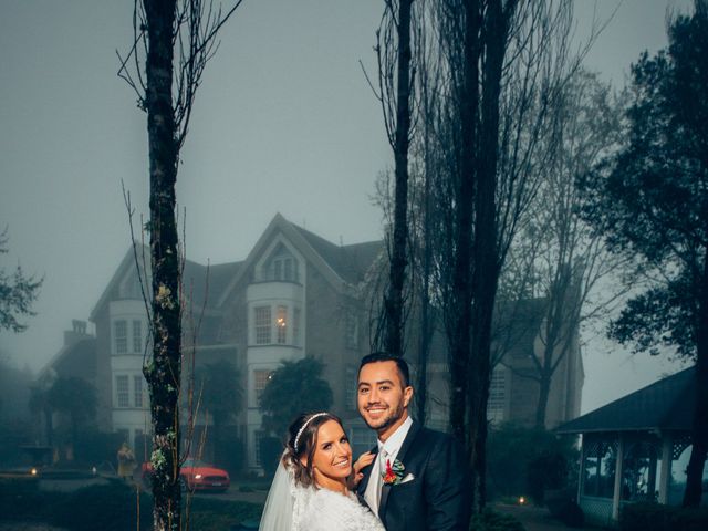 O casamento de Denis e Sabrina em Gramado, Rio Grande do Sul 32