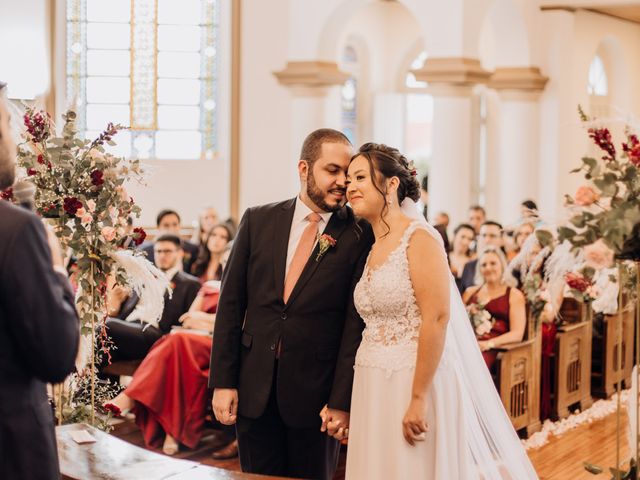 O casamento de Lucas e Camila em Curitiba, Paraná 45