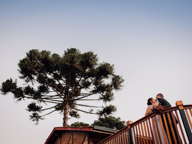 O casamento de Lucas e Camila em Curitiba, Paraná 111