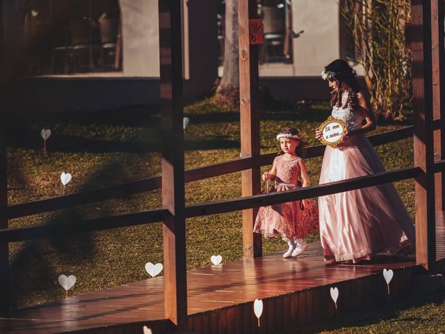 O casamento de Dong e Daniela em Blumenau, Santa Catarina 22