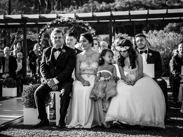 O casamento de Dong e Daniela em Blumenau, Santa Catarina 29