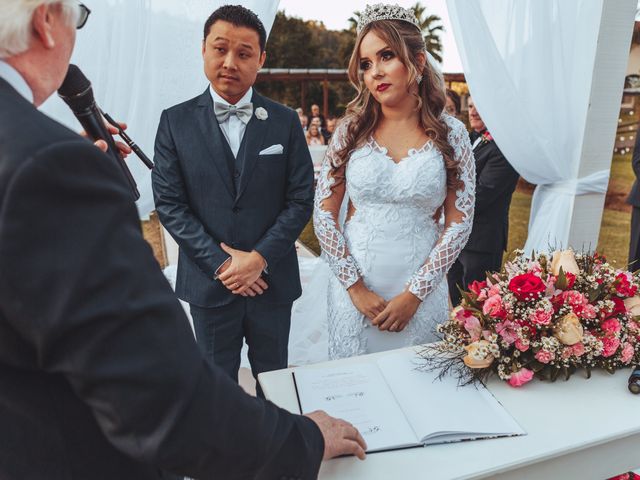 O casamento de Dong e Daniela em Blumenau, Santa Catarina 37