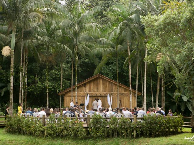 O casamento de Ana  e Mateus em Joinville, Santa Catarina 23