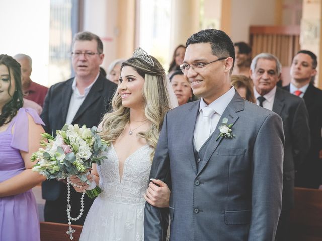 O casamento de Marcos e Anna Gabriele em Taguatinga, Distrito Federal 16