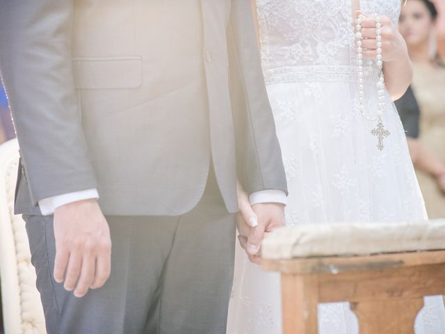 O casamento de Marcos e Anna Gabriele em Taguatinga, Distrito Federal 33