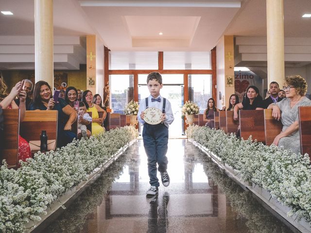 O casamento de Marcos e Anna Gabriele em Taguatinga, Distrito Federal 40