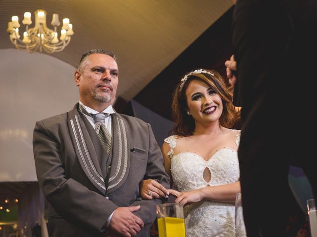 O casamento de Carlos e Flavia em Mairiporã, São Paulo Estado 38