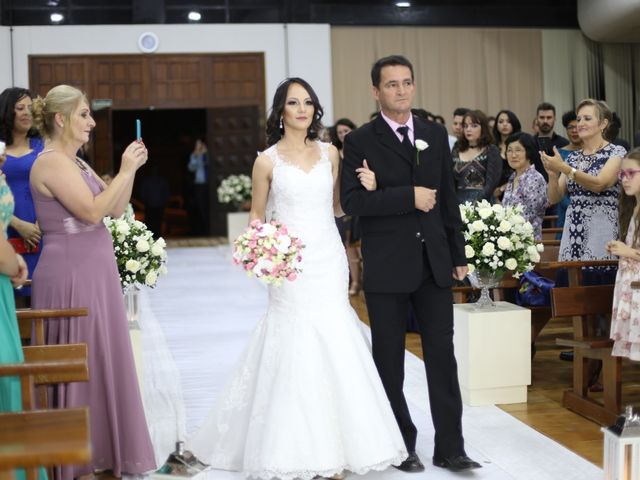 O casamento de Leocir e Bruna em Cascavel, Paraná 7