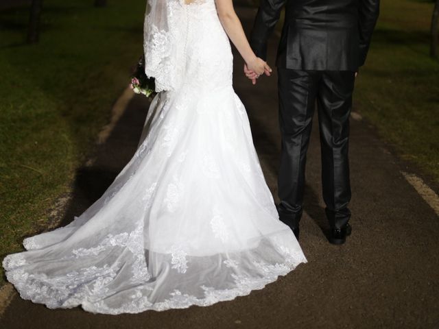 O casamento de Leocir e Bruna em Cascavel, Paraná 21